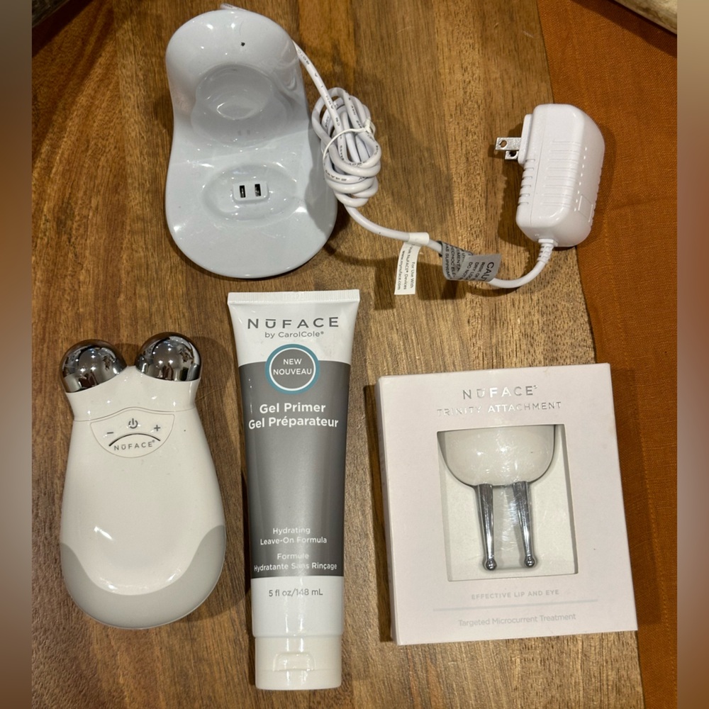 NuFace Trinity System with NuFACE Effective Lip & Eye Attachment